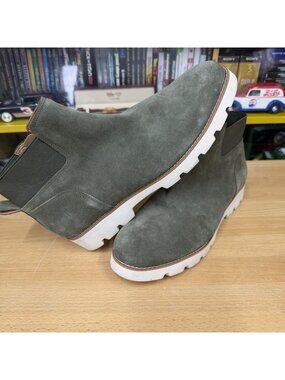 Vionic Women’s Brionie Boot Size 11 Olive Green Suede Chunky Bootie